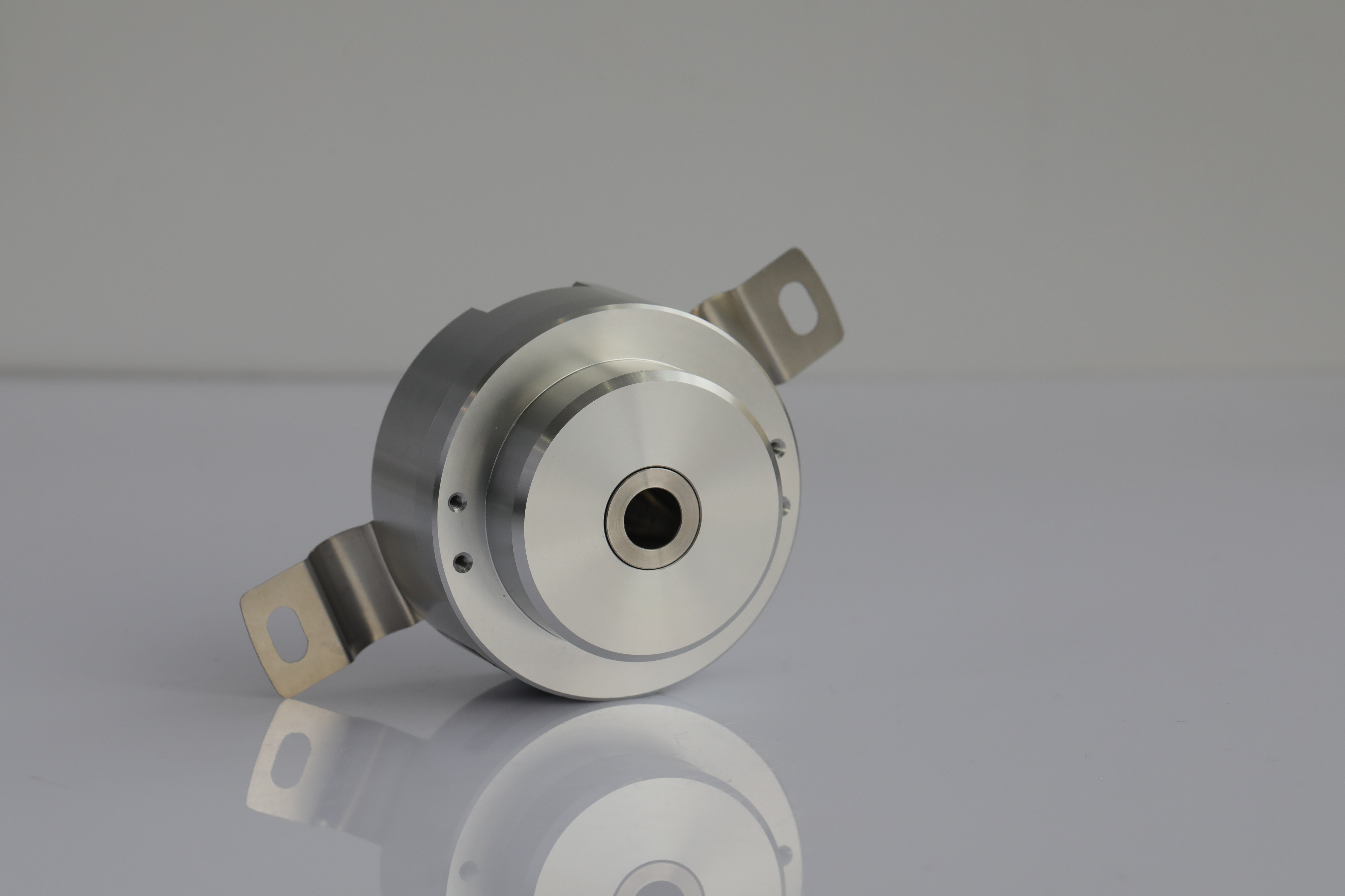 K80 वृद्धिशील एनकोडर बाहरी व्यास 80 मिमी मोटाई 50 मिमी एलेवेटर एनकोडर खोखला शाफ्ट 20 मिमी IP65 मैकेनिकल एनकोडर